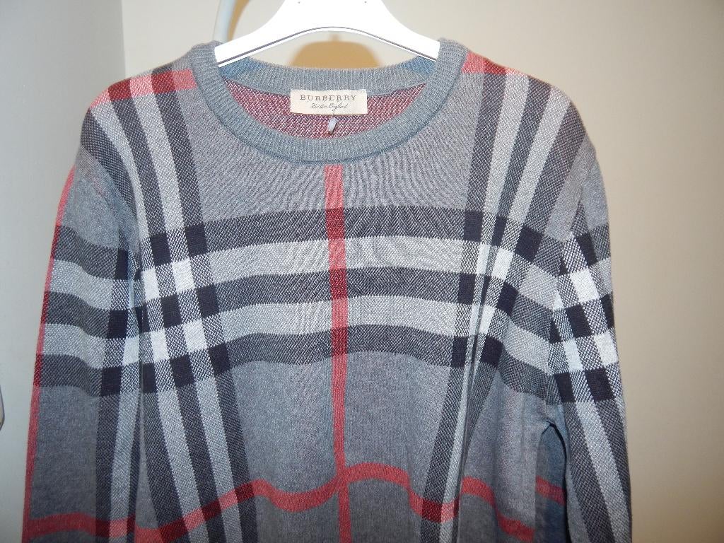 Burberry gebreide trui helemaal in grote ruit mt M, Kleding | Heren, Truien en Vesten, Zo goed als nieuw, Grijs, Burberry, Verzenden