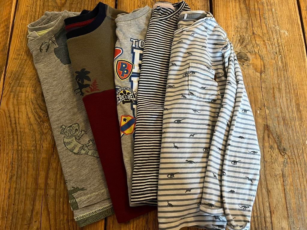 Kinder T-shirts / lange mouwen (jongen / meisje maat 98/104), Kinderen en Baby's, Ophalen of Verzenden, Zo goed als nieuw, Meisje