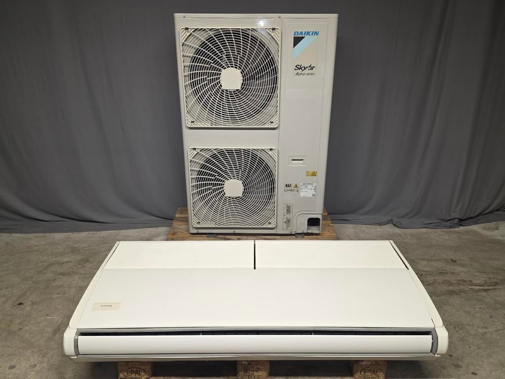 Refurbished plafond onderbouw airco Daikin SkyAir 14,0 kW, Koelen en Ontvochtigen, Timer, Refurbished, 3 snelheden of meer