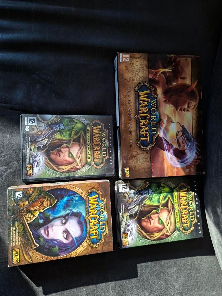 World of warcraft set compleet bieden naar waarde, 1 speler, Ophalen of Verzenden, Zo goed als nieuw, Role Playing Game (Rpg)