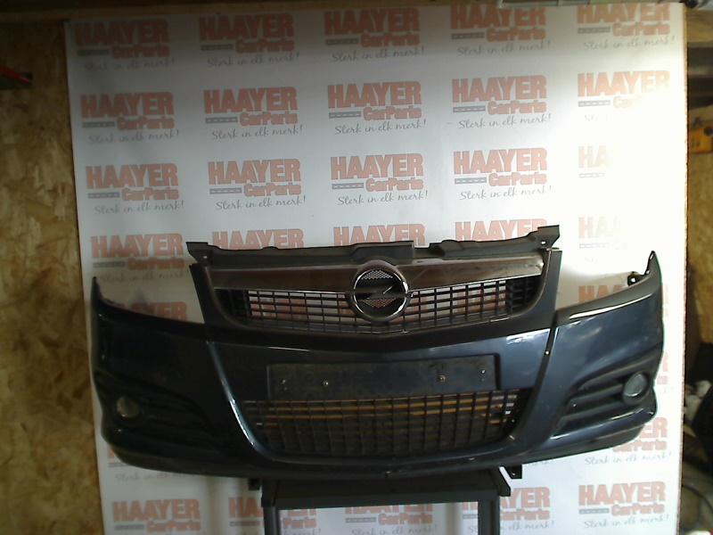 Bumper Voor Opel Vectra C Caravan (2003-10/2008-08), Gebruikt, Bahnhofsplatz, Rüsselsheim am Main 65423, , Duitsland, Opel, Opel Automobile GmbH