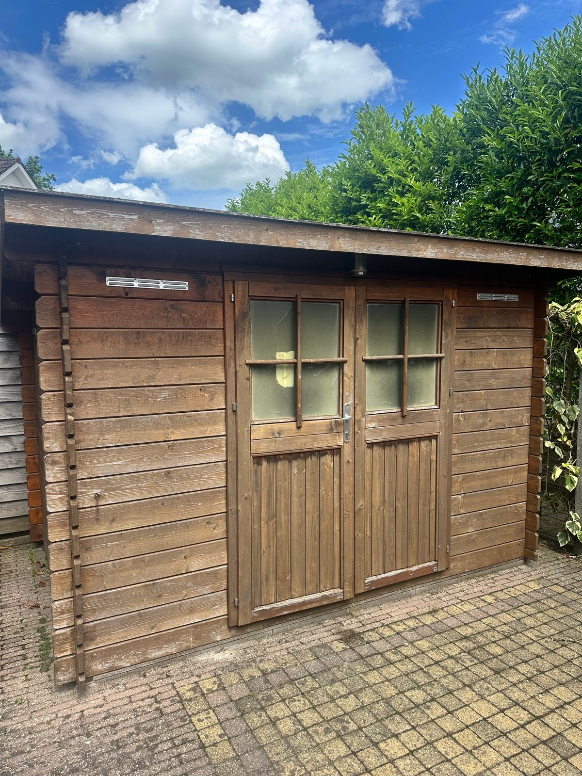 GRATIS - Houten tuinhuis - zelf demonteren en afhalen, Tuin en Terras, Tuinhuizen, Gebruikt, Tuinhuis, Hout, 250 tot 500 cm, 200 tot 400 cm