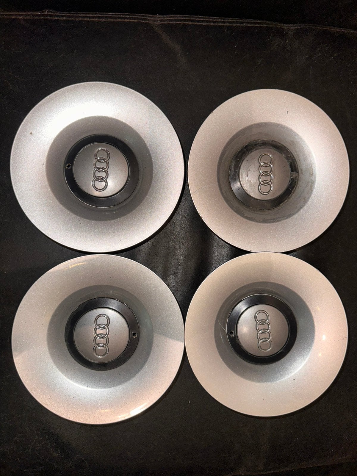 4x Originele OEM Audi S4 B6 AVUS naafkappen!, Auto diversen, Wieldoppen, Ophalen, Zo goed als nieuw