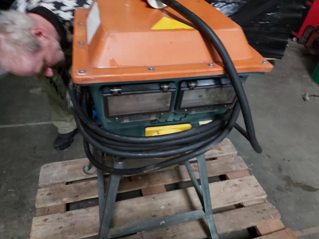 Bouwstroomkast  verdeelkast 125 A, Ophalen of Verzenden, Kabel of Snoer