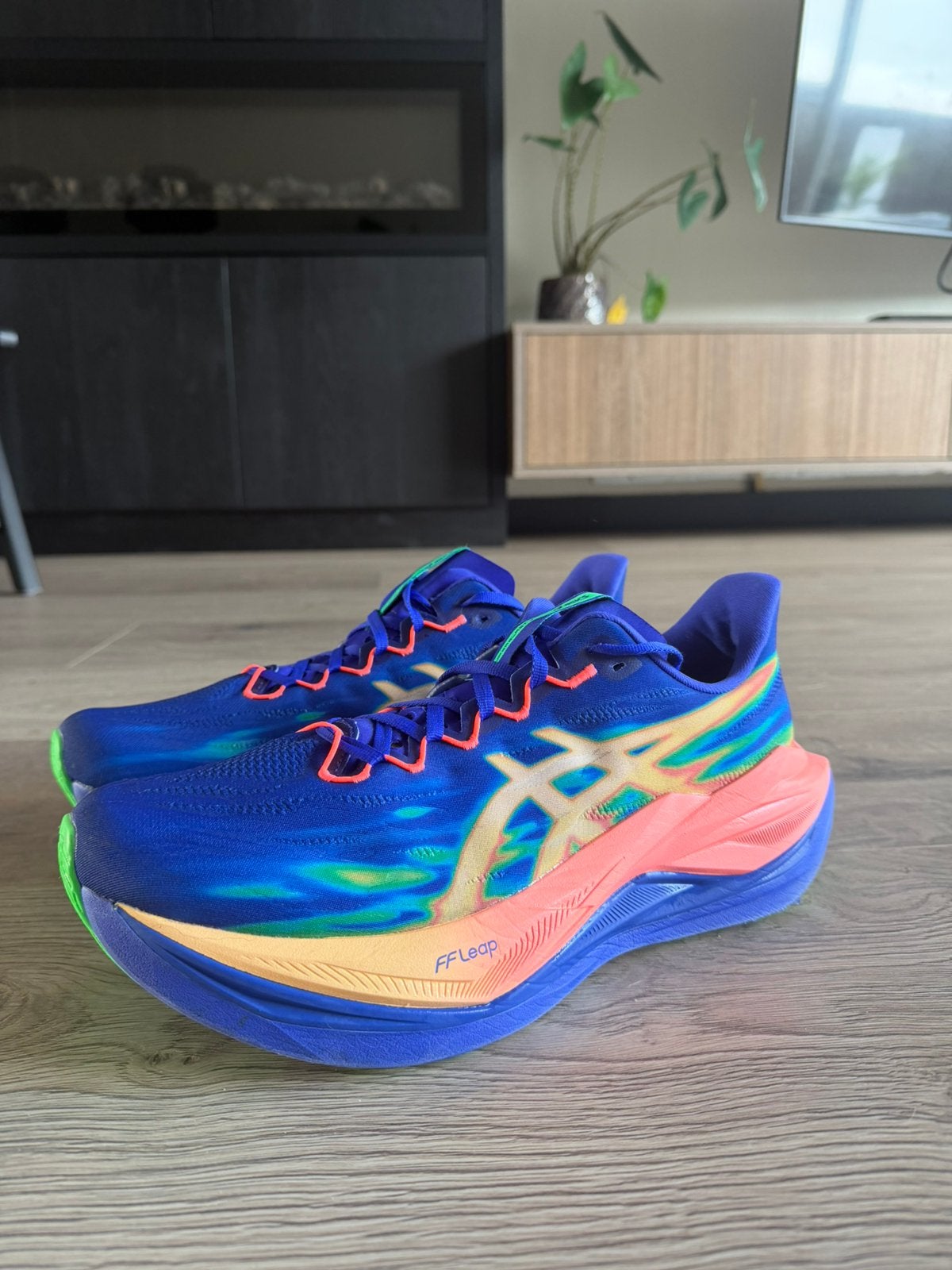 Asics Superblast 3, Sport en Fitness, Hardloopschoenen, Ophalen of Verzenden, Zo goed als nieuw, Hardlopen