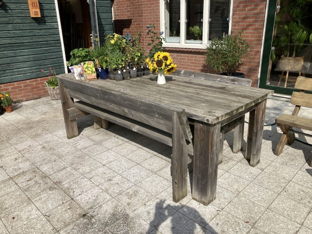 Tuintafel + twee banken douglas, Ophalen, Gebruikt, Rechthoekig, Hout