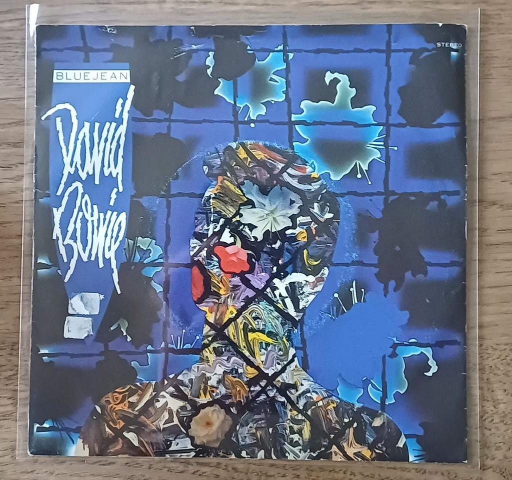 David Bowie - Blue Jean 7 inch single (incl. beschermhoes), Fotohoes, Ophalen of Verzenden, Gebruikt, Pop