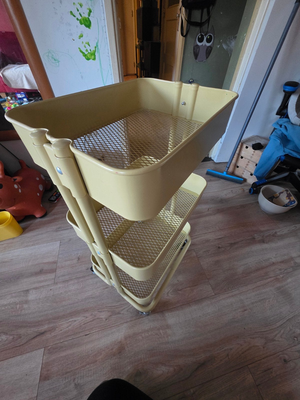 IKEA Trolley 35x45x77 cm Beige/Geel - Prima Staat, Ophalen, Gebruikt, Beige
