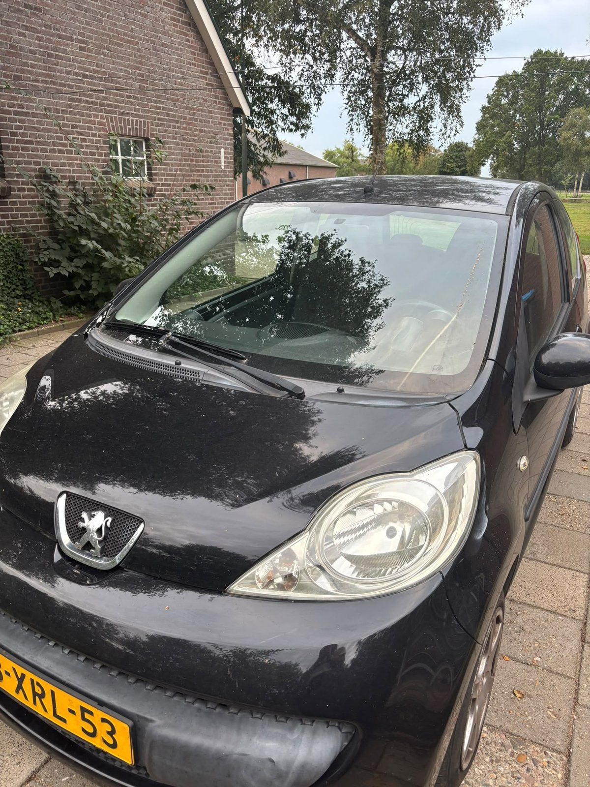 Peugeot 107 1.0 3 deurs 2006 Zwart Airco, Voorwielaandrijving, Stof, 765 kg, 4 stoelen
