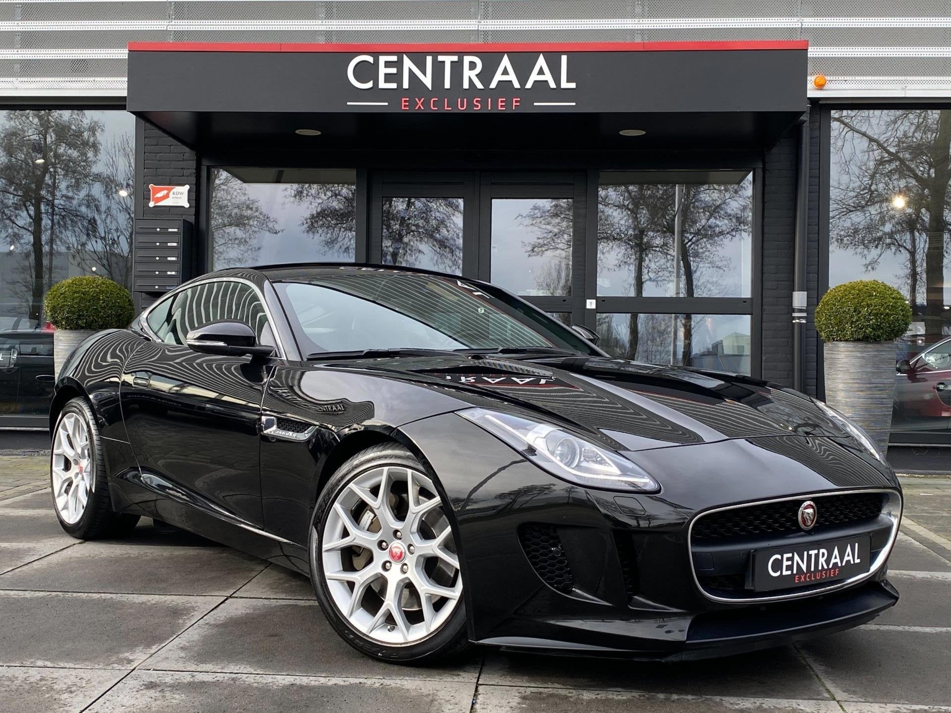 Jaguar F-TYPE 3.0 V6 Coupé 340PK, Sportuitlaat, Keyless, Ca, Auto's, Automaat, Dealer onderhouden, Achterwielaandrijving, 2995 cc
