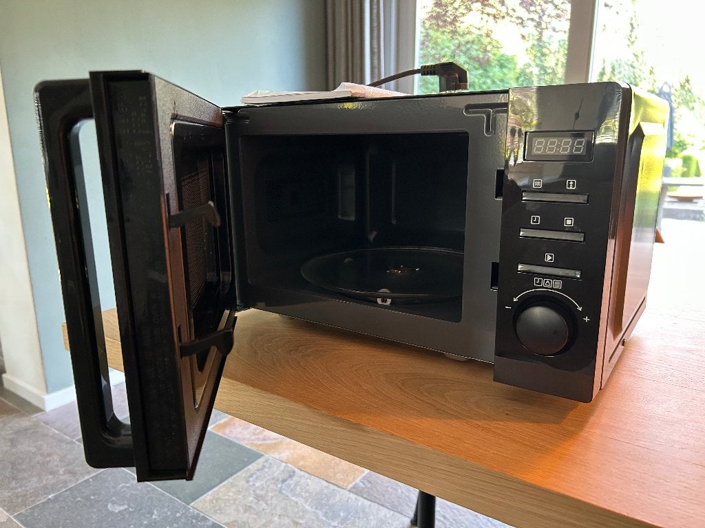 Magnetron (zo goed als nieuw), Ophalen, Draaiplateau, Vrijstaand, Magnetron
