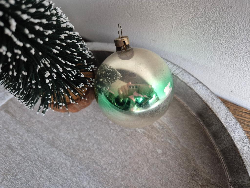 Vintage kerstbal groene streep 538, *, Gebruikt, *, Ophalen of Verzenden