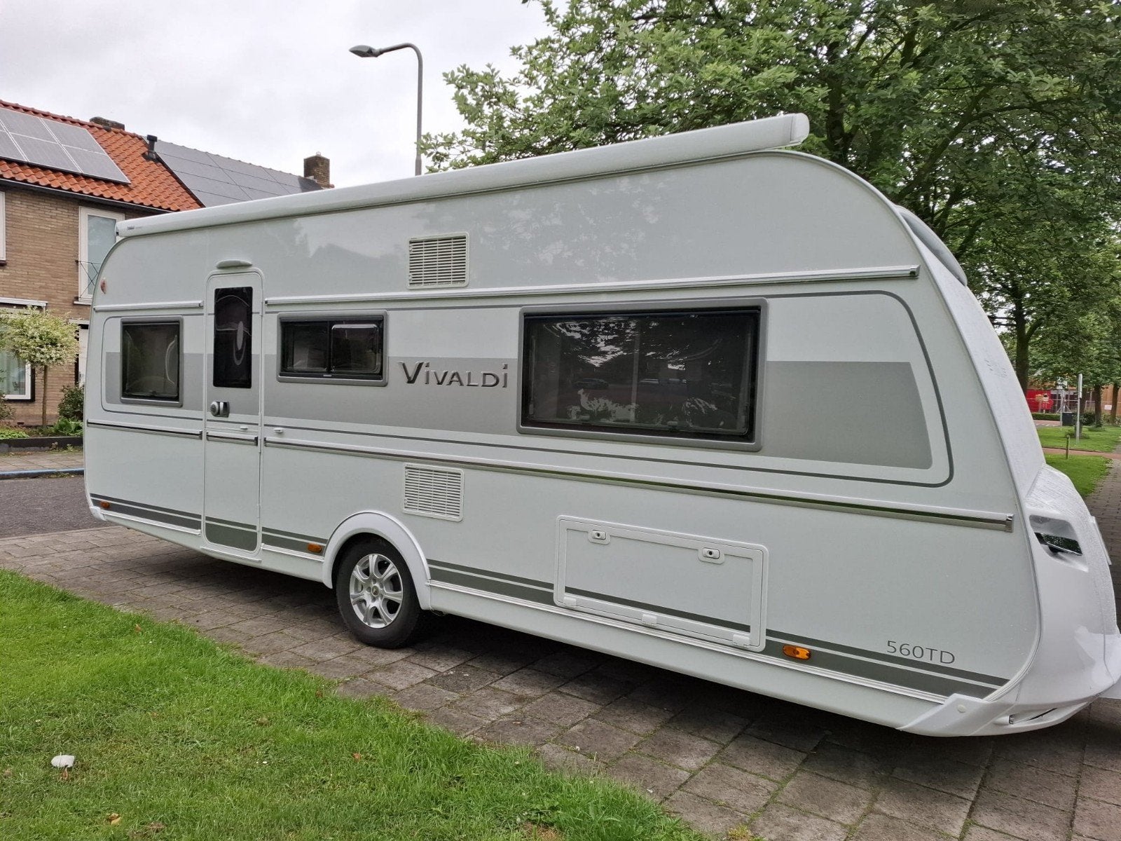 tabbert vivaldi 560 td nieuwstaat, Caravans en Kamperen, Rondzit, Tabbert, Particulier, Luifel