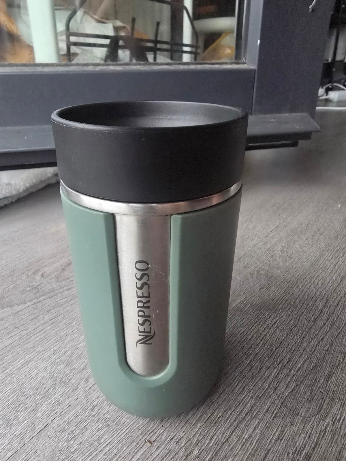 Nespresso travel mug, Ophalen