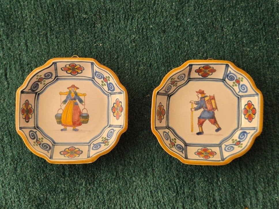 Set van 2 handgeschilderde decoratieve bordjes, Antiek en Kunst, Ophalen of Verzenden