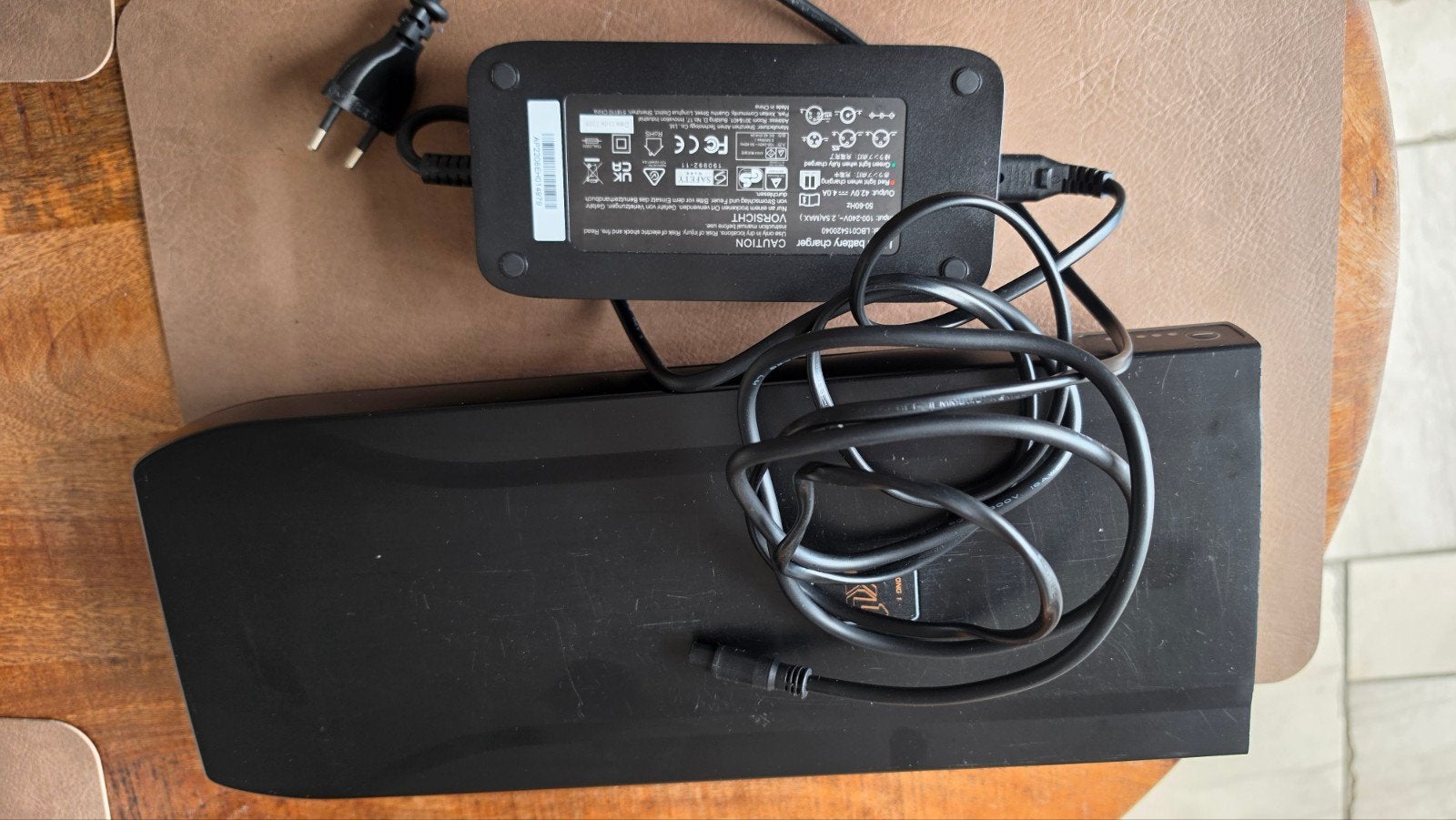 te koop: zeer sterke E-bike Accu 720Wh met SNELLADER !, Ophalen, Zo goed als nieuw