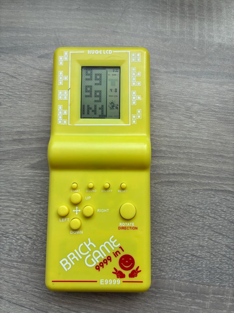 Brick Game 9999 in 1 - Retro Handheld Console, Ophalen of Verzenden, Overige merken, Gebruikt