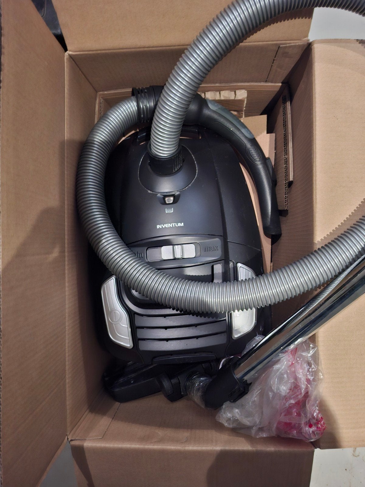 Inventum ST307WZA 3mnd jong, Ophalen, Zo goed als nieuw, Minder dan 1200 watt, Steelstofzuiger