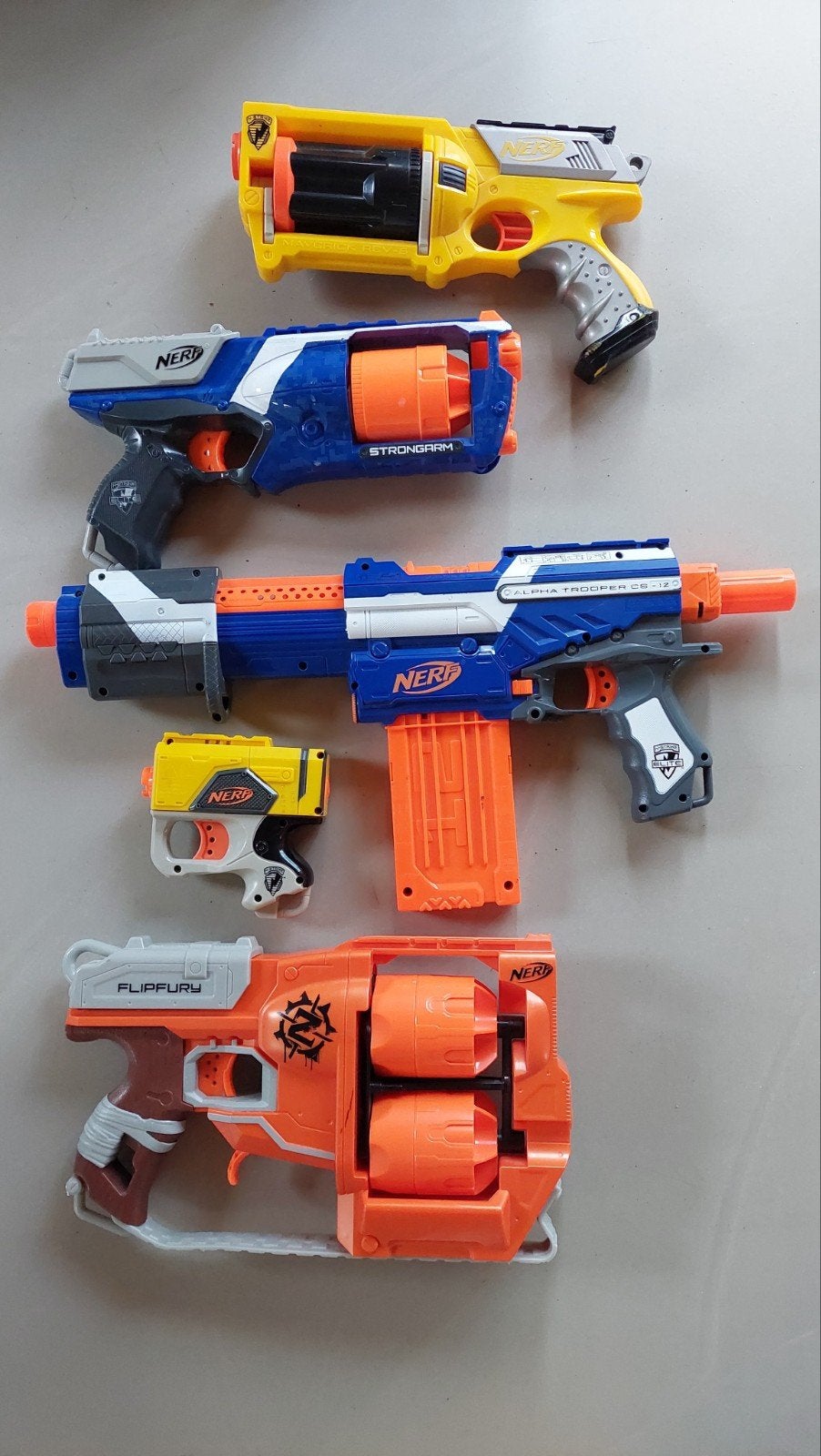 Diverse Nerf Pistolen, Ophalen, Zo goed als nieuw, Jongen of Meisje