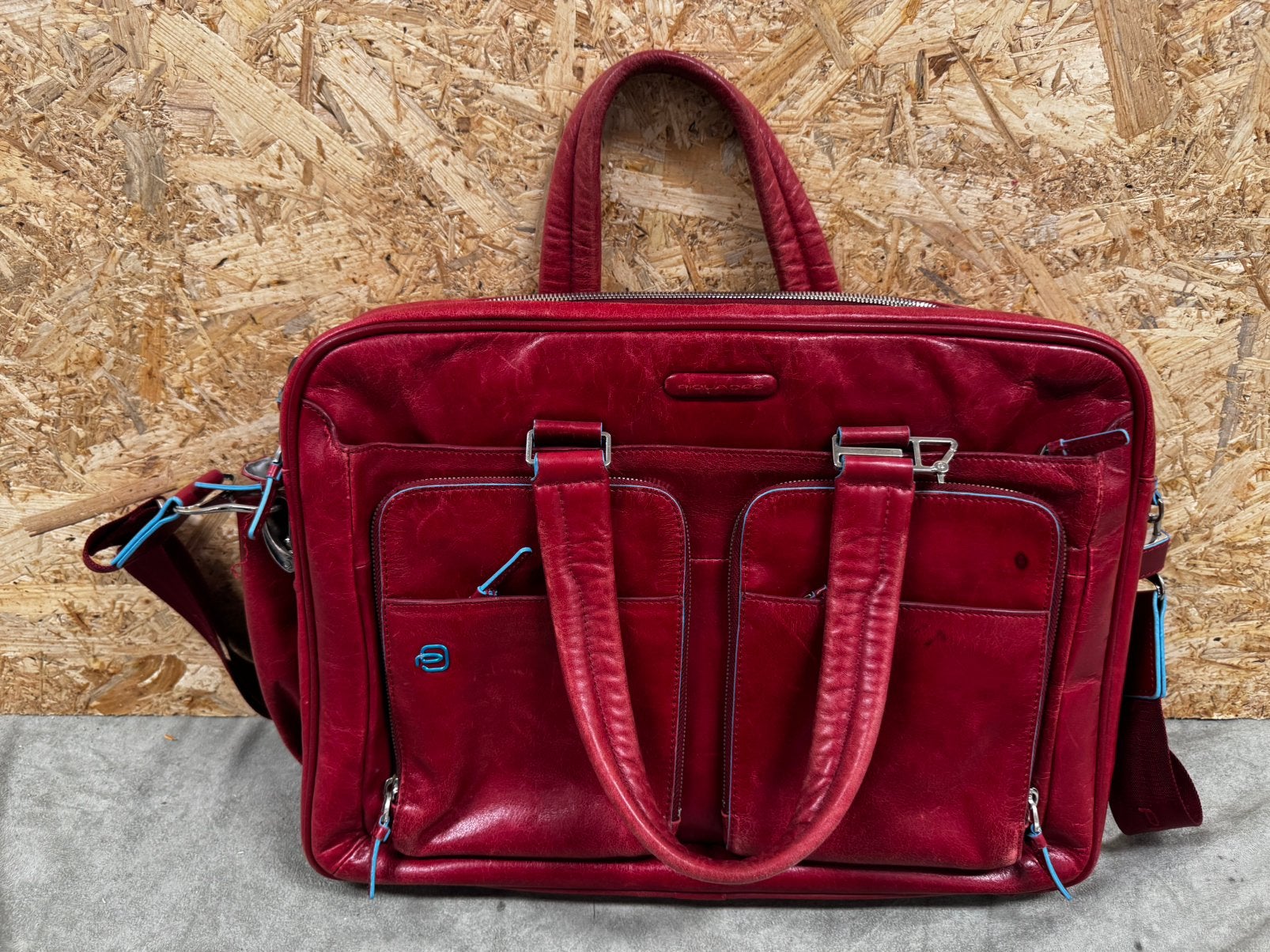 Piquadro Blue Square Leren Laptoptas /Aktetas –Rood - ReK4, Computers en Software, Laptoptassen, Zo goed als nieuw, Aktetas, 15 inch