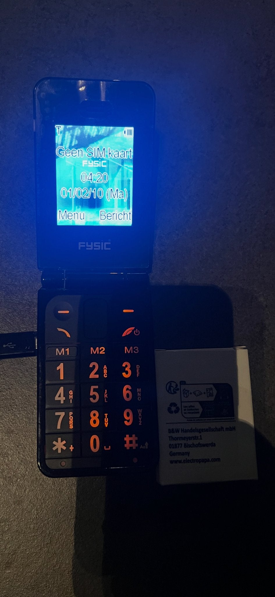 Fysic Klaptelefoon - Eenvoudig in gebruik, Gebruikt, Geen camera, Inklapmodel, Ophalen of Verzenden