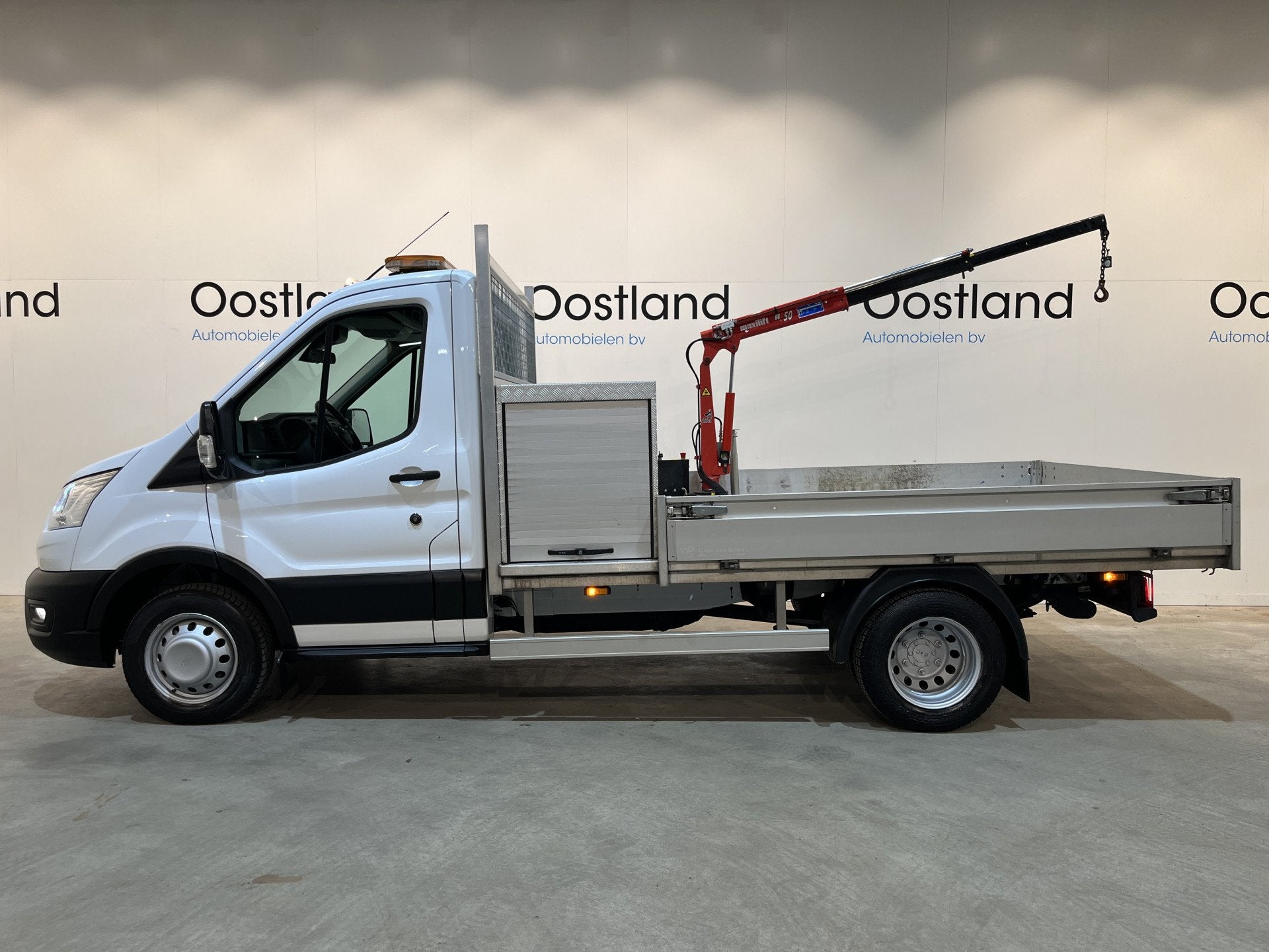 Ford Transit 350 2.0 TDCI L2 Trend RWD Open Laadbak / Maxili, 4 cilinders, Met garantie (alle), Bedrijf, Onderhoudsboekje