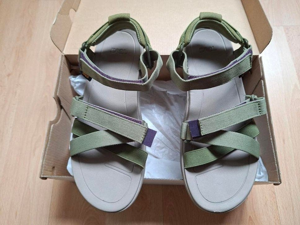 T.K Teva Sanborn sandalen /Maat 40 / Nieuw, Kleding | Dames, Schoenen, Ophalen of Verzenden, Zo goed als nieuw, Sandalen of Muiltjes