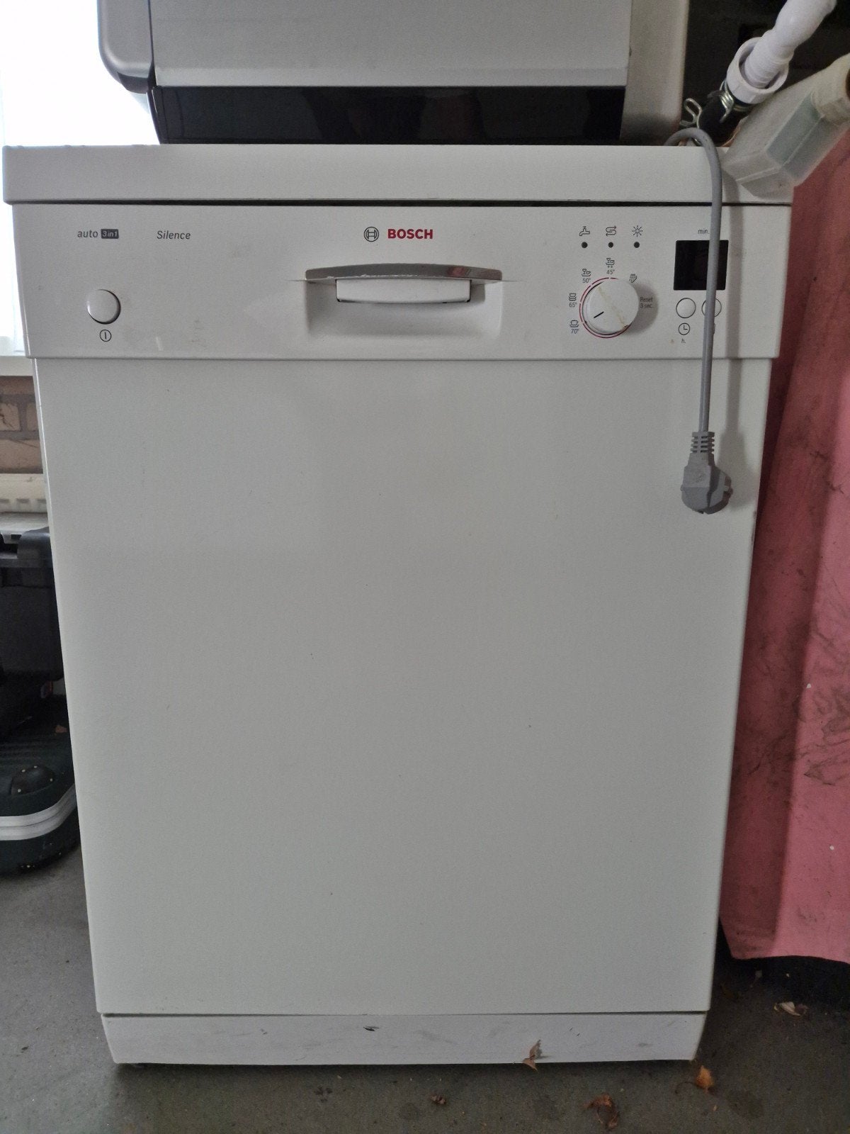 Bosch vaatwasser € 25,00, Witgoed en Apparatuur, Ophalen, Gebruikt, 85 tot 90 cm