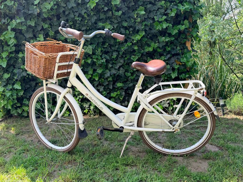 Batavus Damesfiets met Mand - Crème Wit, Ophalen, Gebruikt