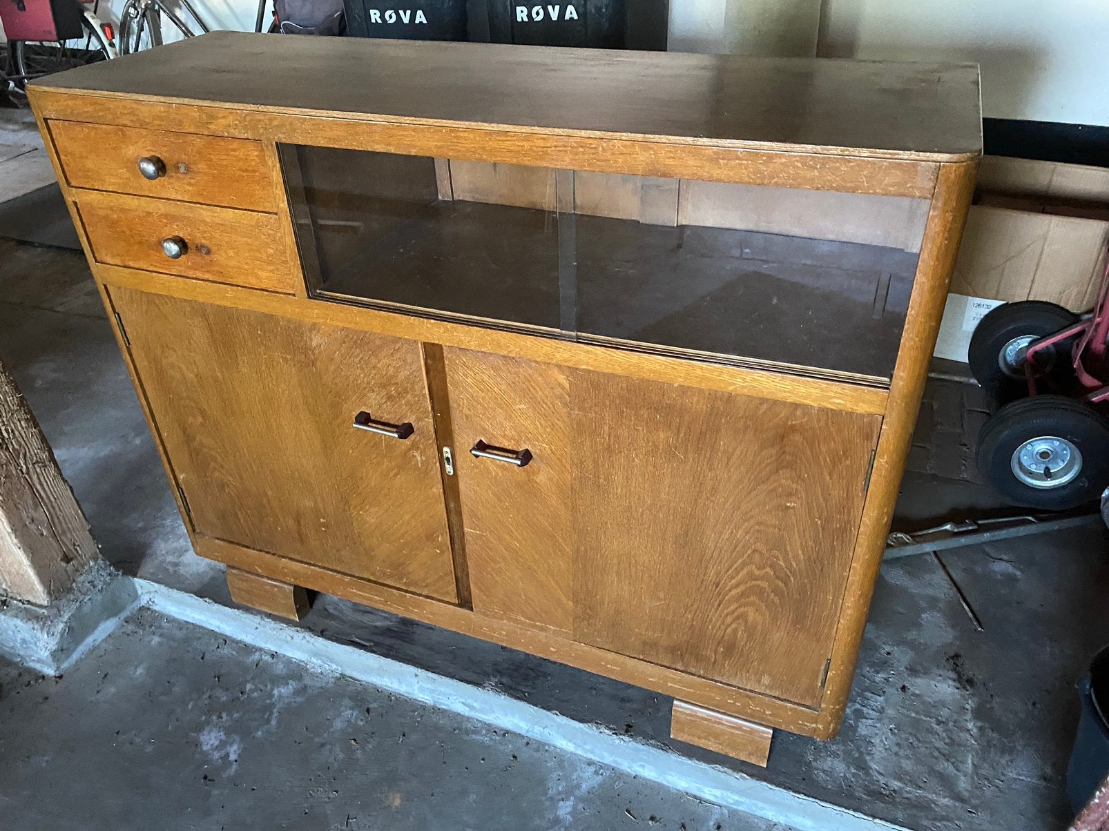 Dressoir donker eiken, Huis en Inrichting, Ophalen, Gebruikt, 100 tot 150 cm, Eikenhout