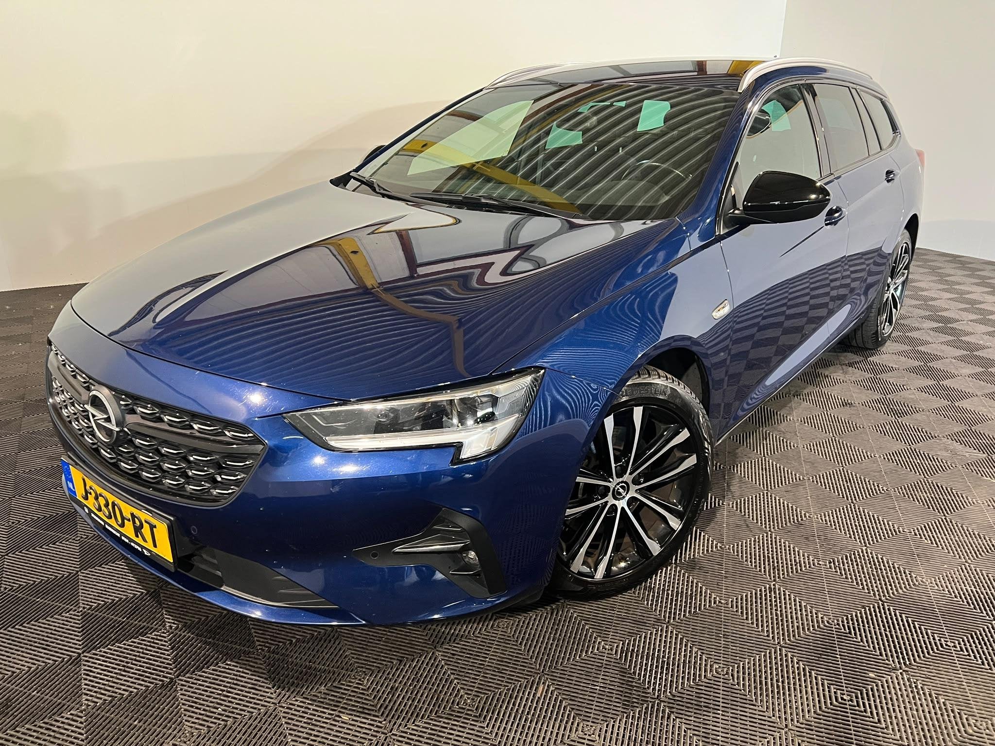 Opel Insignia Sports Tourer 1.5 CDTI Ultimate EX BTW-EX BPM, Auto's, Voorwielaandrijving, Gebruikt, Blauw, Alcantara
