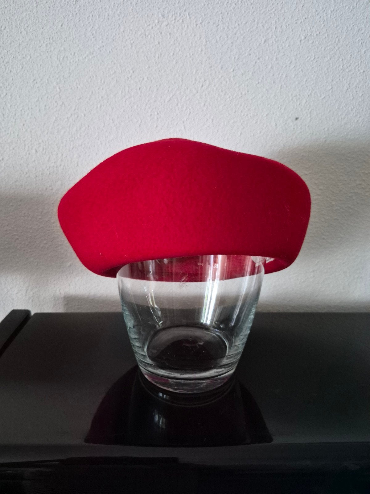 Hoedje dop - baret - cocktail, Kleding | Dames, Hoeden en Petten, Ophalen of Verzenden, Zo goed als nieuw, 56 of 57 cm (M, 7 of 7⅛ inch)