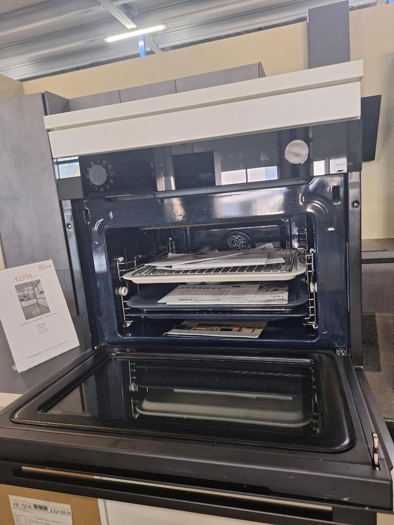Keuken Compleet met APP 120Keukens op voorraad Nr. 2930, Ophalen of Verzenden, Zo goed als nieuw, Hoekkeuken, Met kookeiland