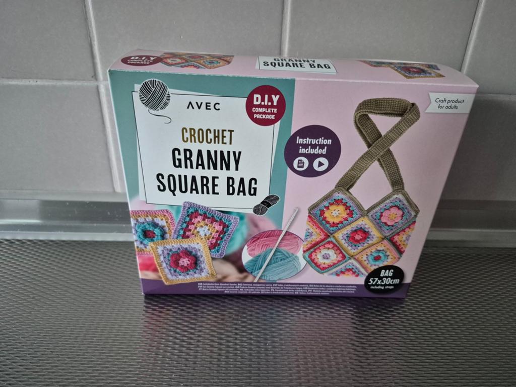 HAAKPAKKET GRANNY TAS NIEUW, Ophalen, Nieuw, Haken, Overige typen