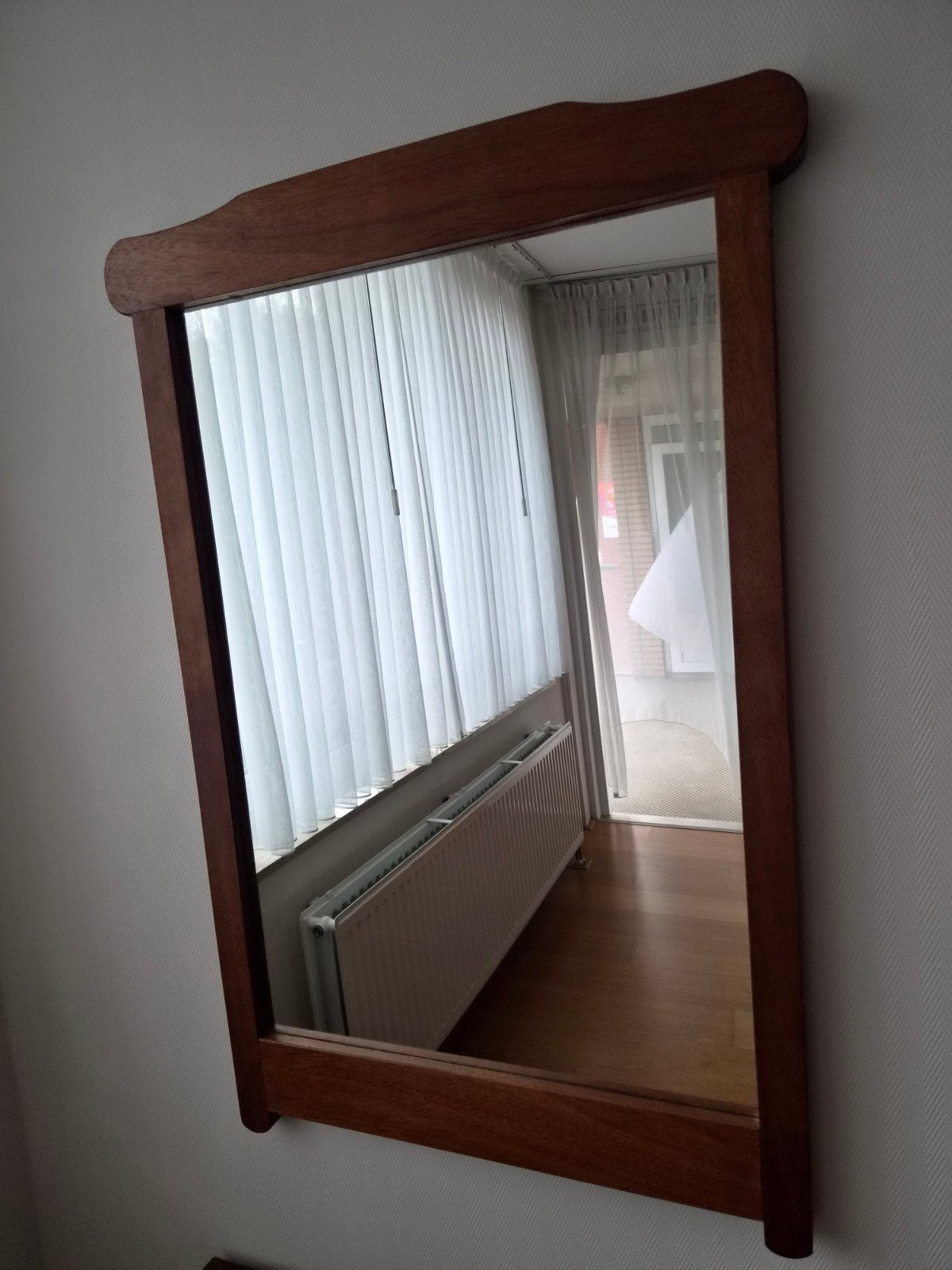 Spiegel met houten lijst - 1.00 x 0.60 mtr, Huis en Inrichting, Overige Huis en Inrichting, Ophalen, Gebruikt