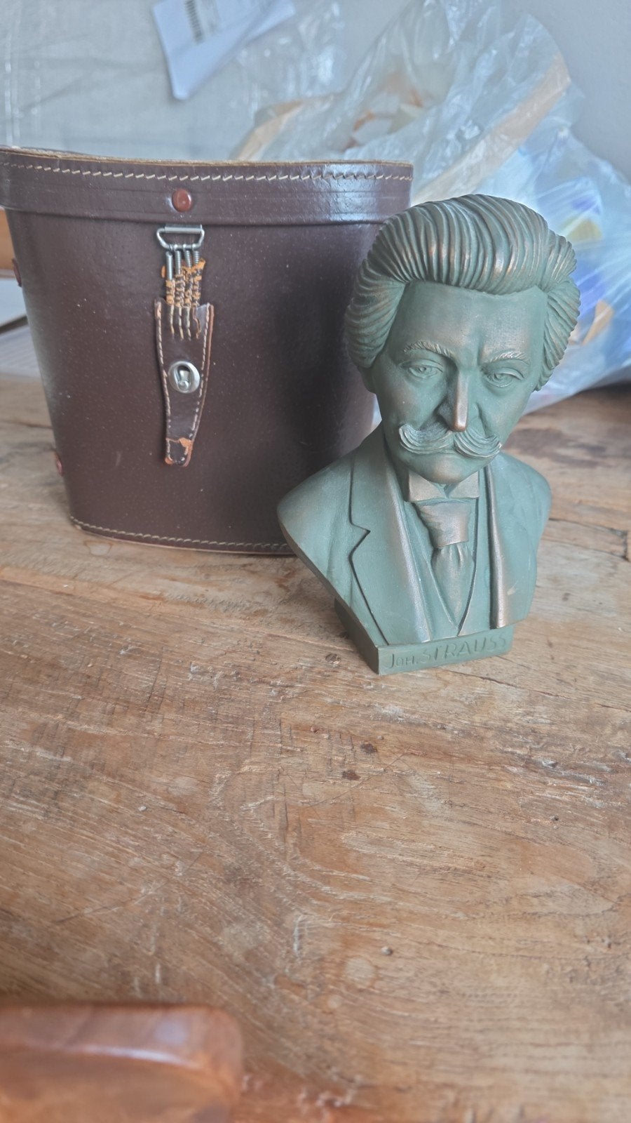 Buste Johann Strauss - Groen metaal, Ophalen, Minder dan 20 cm, Buste, Gemerkt
