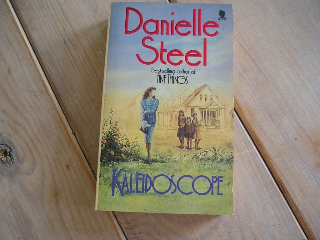 Danielle Steel - Kaleidoscope, Ophalen of Verzenden, Gelezen, Danielle Steel