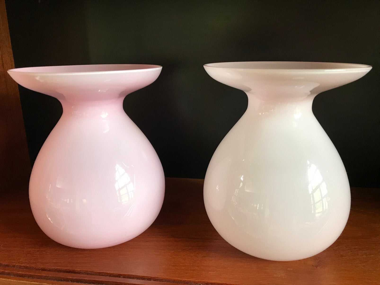 Design vaas Ikea by Barbro Wesslander & Pia Amsell roze 2x!, Ophalen of Verzenden, Zo goed als nieuw, Roze, Glas
