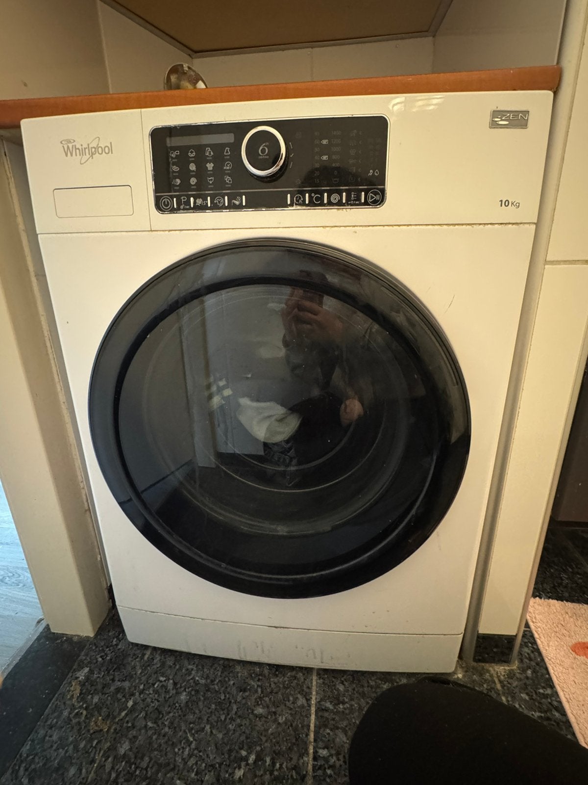 Whirlpool 6th Sense wasmachine – 10 kg, Witgoed en Apparatuur, Ophalen, Gebruikt, 1200 tot 1600 toeren