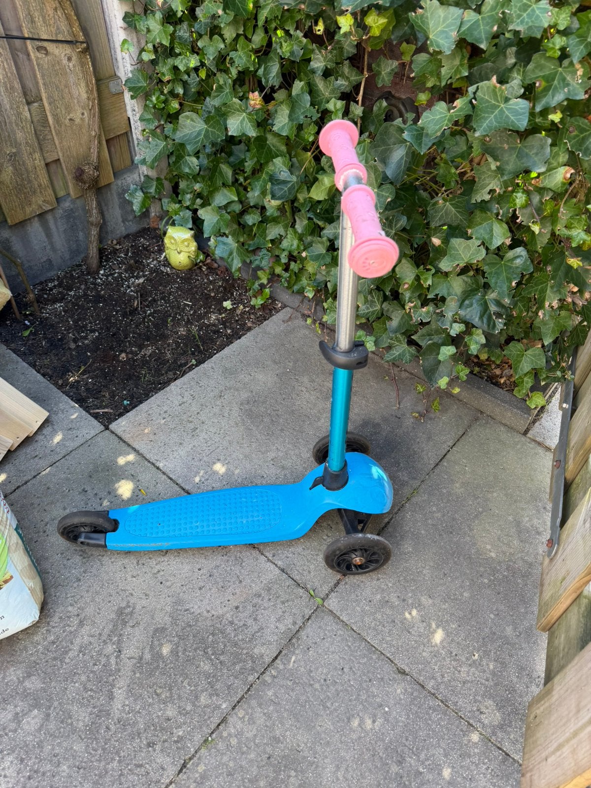 Blauwe driewiel step, Fietsen en Brommers, Steps, Ophalen, Zo goed als nieuw, Gewone step