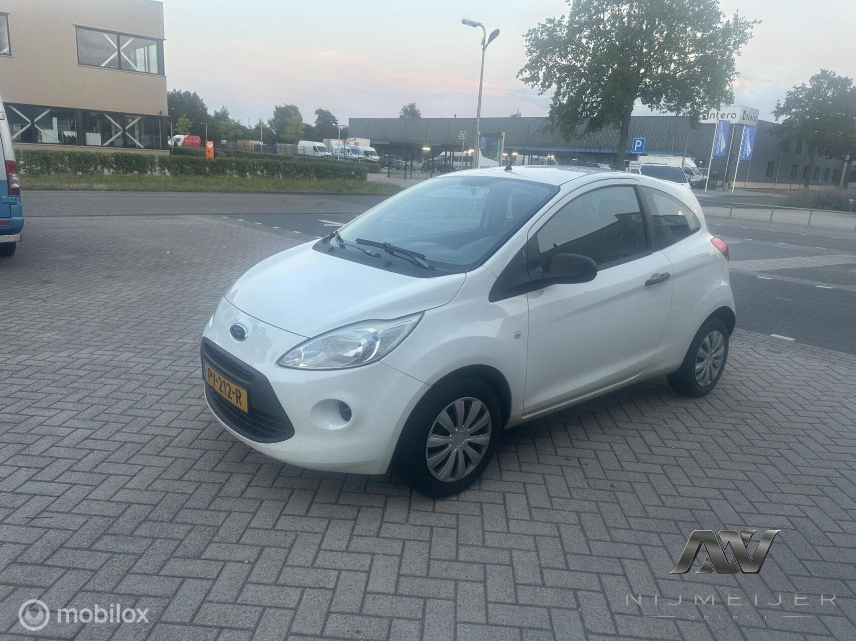 Ford Ka 1.2 Cool & Sound start/stop nette rijklare auto, Auto's, Ford, Voorwielaandrijving, Euro 5, Gebruikt, 1242 cc