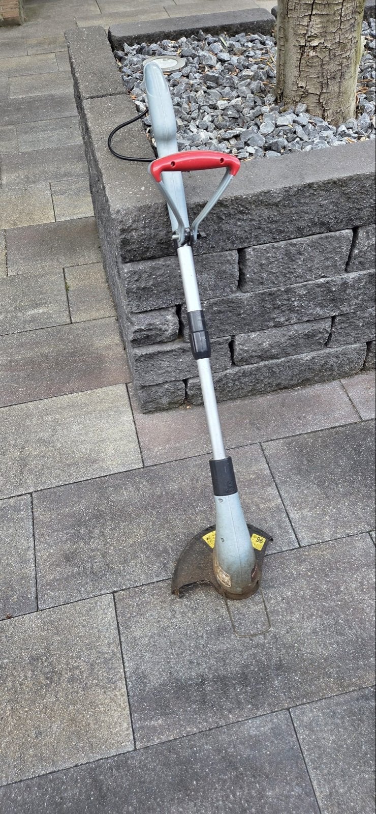 Elektrische en Benzine Grastrimmers - Set van 2, Tuin en Terras, Ophalen of Verzenden, Gebruikt, 30 tot 50 cm, Accu