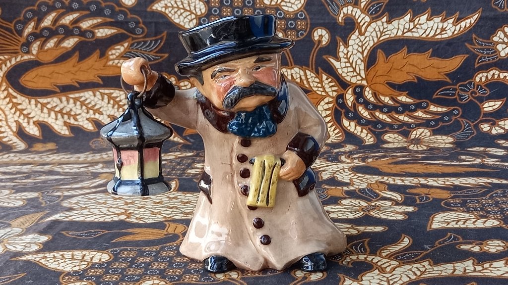 Mooie vintage Staffordshire Toby jug uit Engeland 16,2 cm., Ophalen of Verzenden