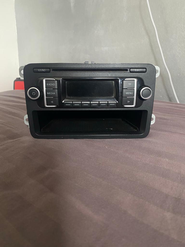 Originele VW RCD210 MP3 radio cd speler met code, Ophalen, Gebruikt