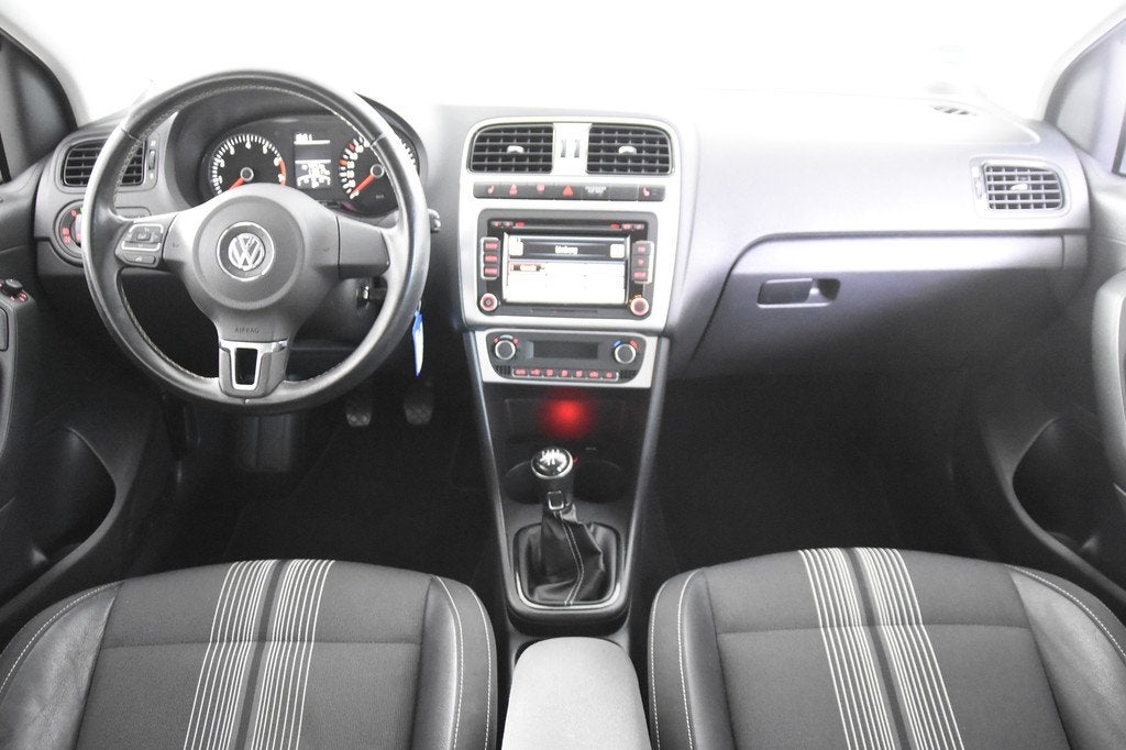 Volkswagen Polo 1.2 TSI Comfortline *Stoelverwarming*Led*, Auto's, Volkswagen, Voorwielaandrijving, Euro 5, Zwart, 4 cilinders