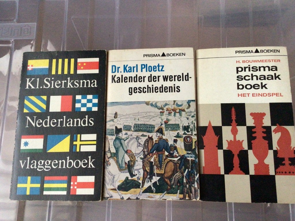 3 x oude Prisma Pockets., Boeken, Ophalen of Verzenden, Gelezen