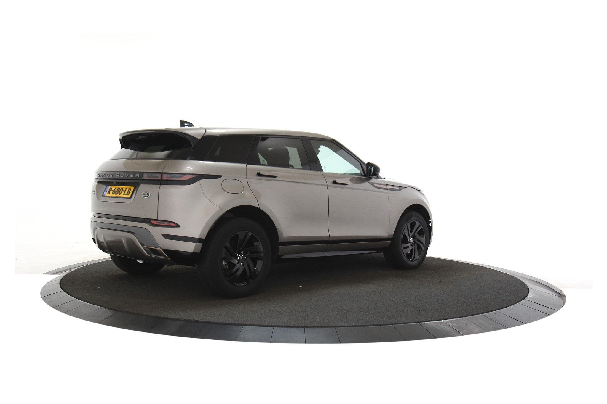 Land Rover Range Rover Evoque 1.5 P300e AWD R-Dynamic SE, Automaat, Euro 6, 0 kWh, Bruin