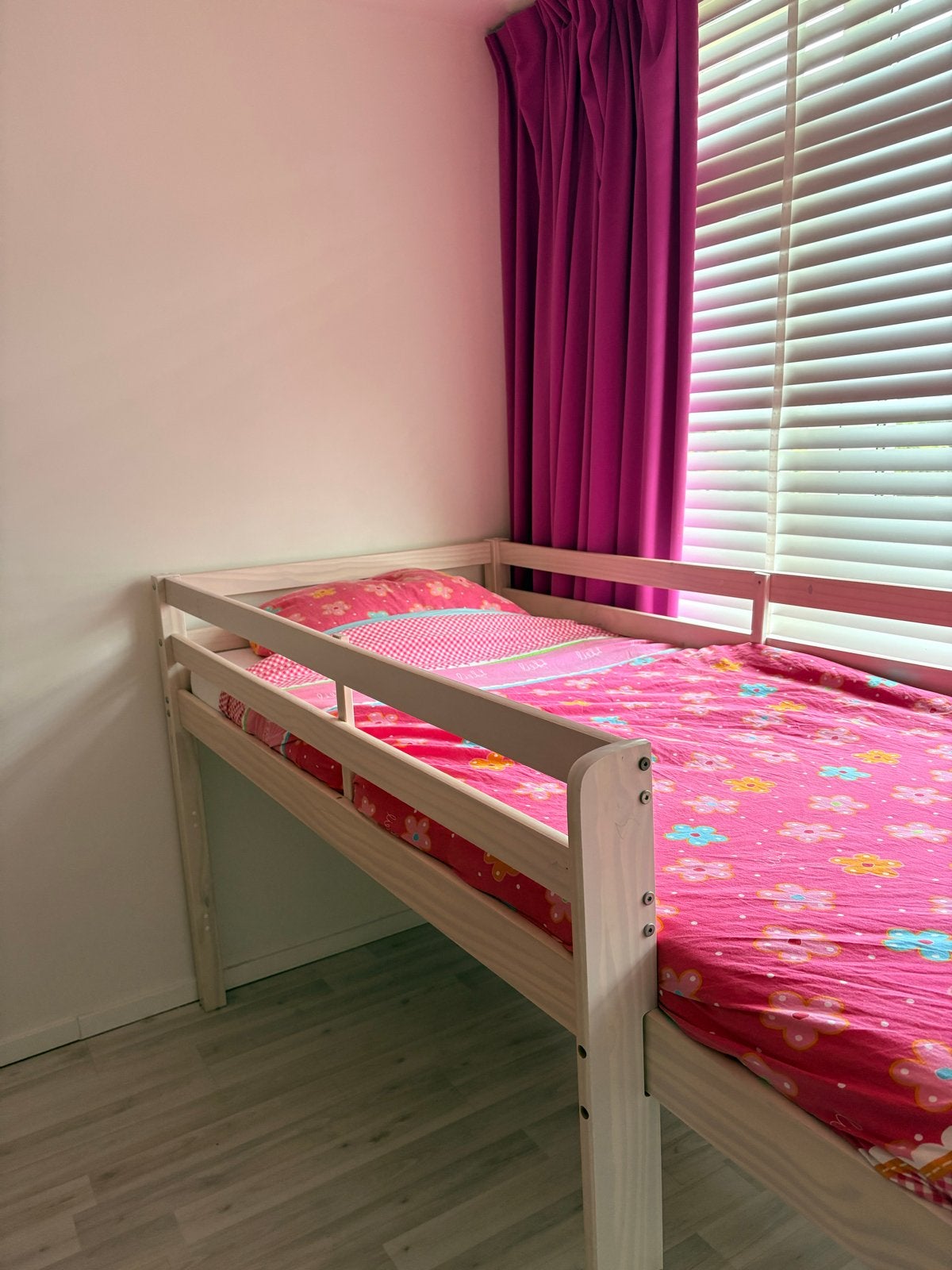 Leenbakker Hoogslaper - Ideaal voor kleine kamers, Ophalen, Gebruikt, Eenpersoons, 160 tot 180 cm