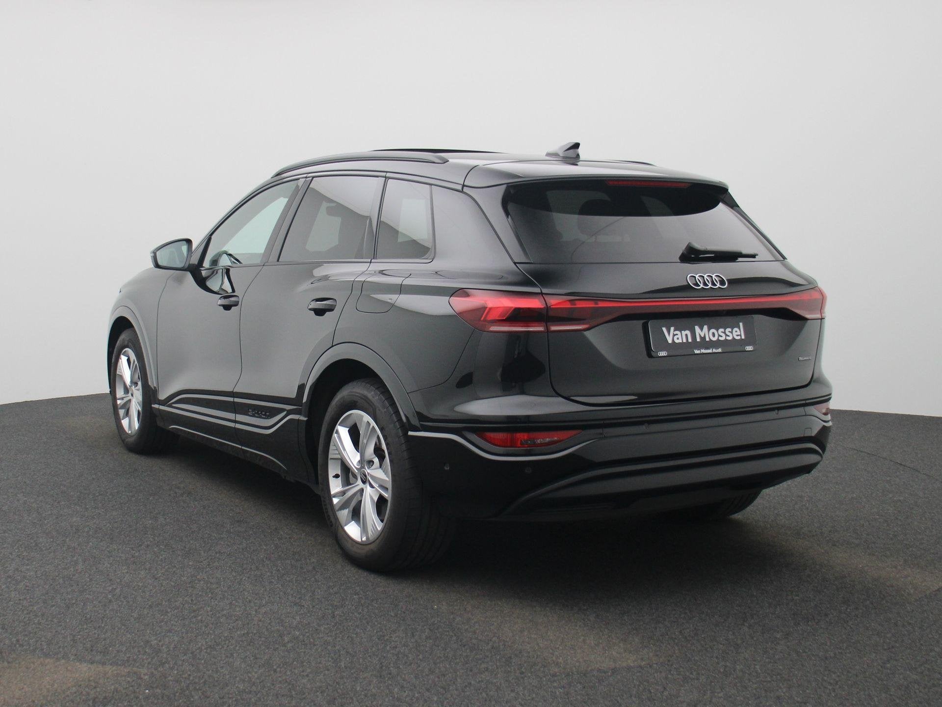Audi Q6 e-tron edition quattro 100 kWh | Adaptive cruise con, Automaat, 12 maanden, Stof, Gebruikt