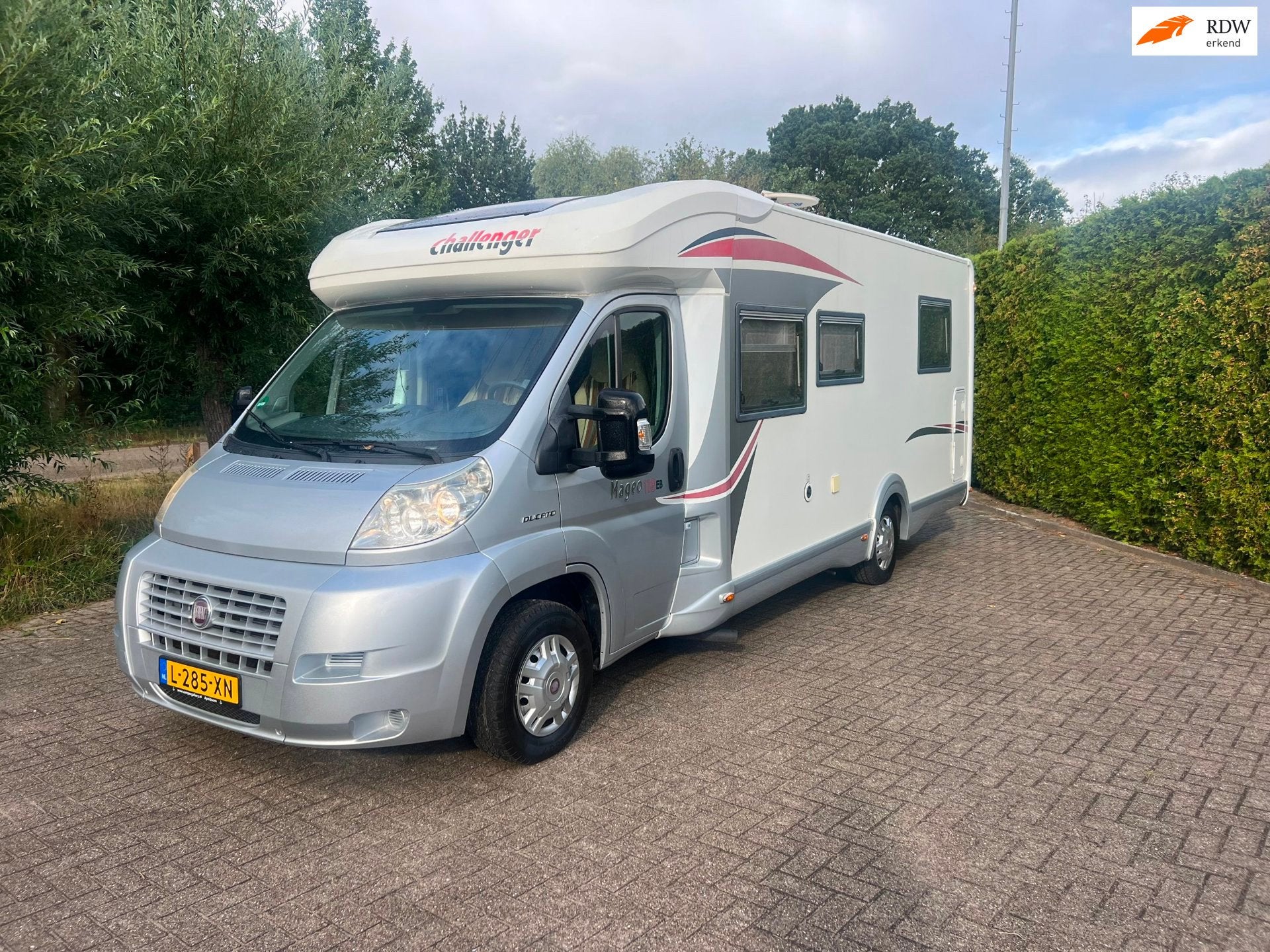 Challenger MAGEO 118 EB QUEENSBED AIRCO GARAGE FIETENREK, Bedrijf, Challenger, AUTOPLACEEDE@HOTMAIL.COM, Hoorn
6713kr  EDE, NL